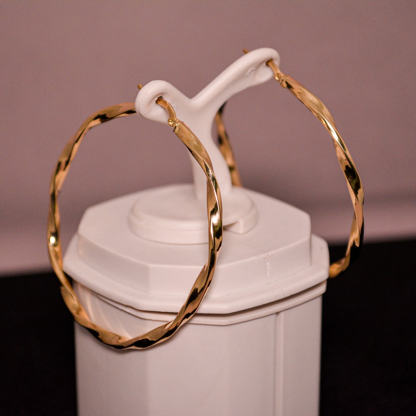 14K Gold Hoop Earrings – Twisted Design – A341