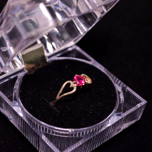 14K Gold Pink Center Stone Heart Accent Ring – Size __ (1.7g) – A303