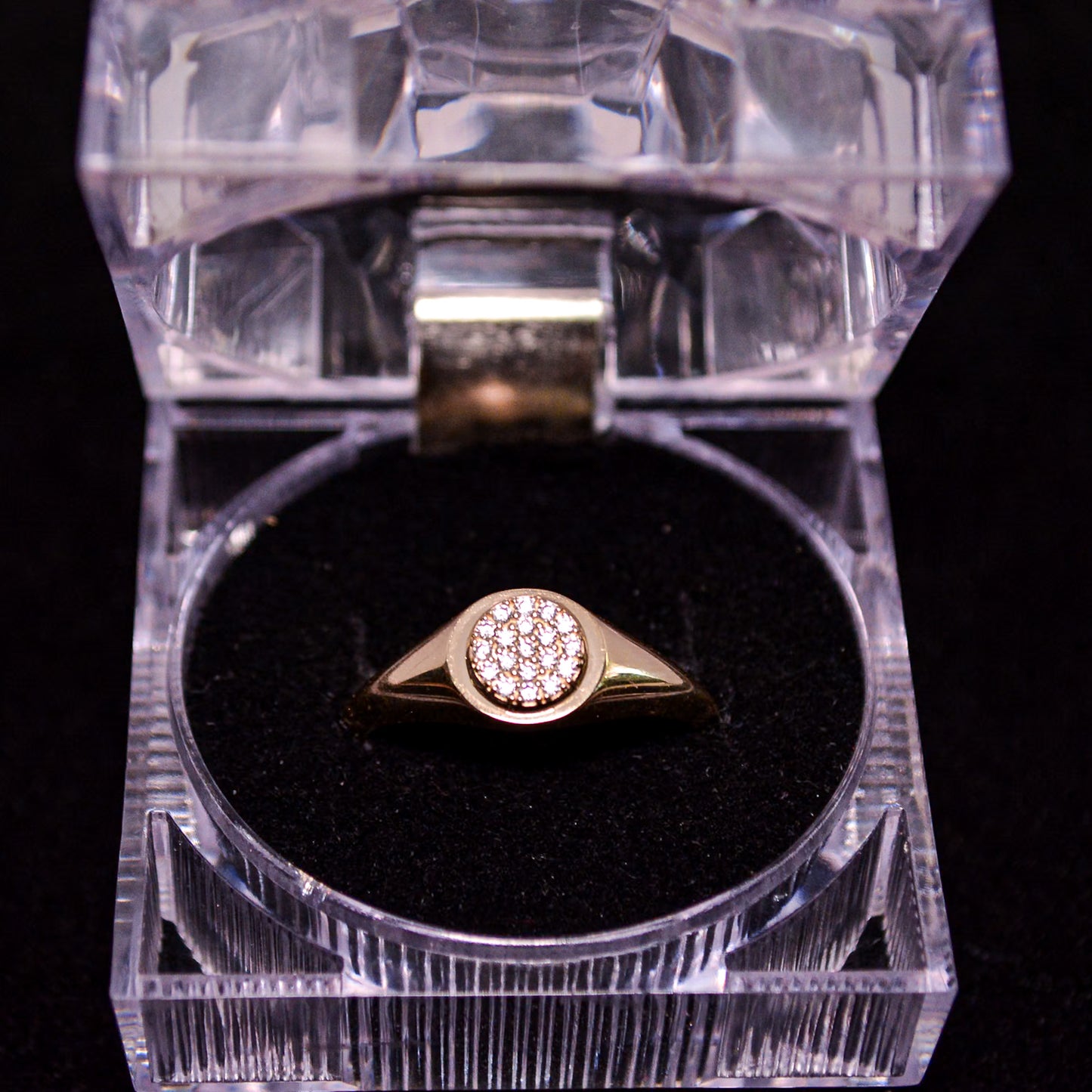 14K Gold Round CZ Cluster Signet Ring – Size __ (2.3g) – A304