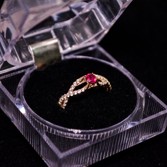 14K Gold Ruby Red Center Stone Ring with CZ Accents – Size __ (2.0g) – A296