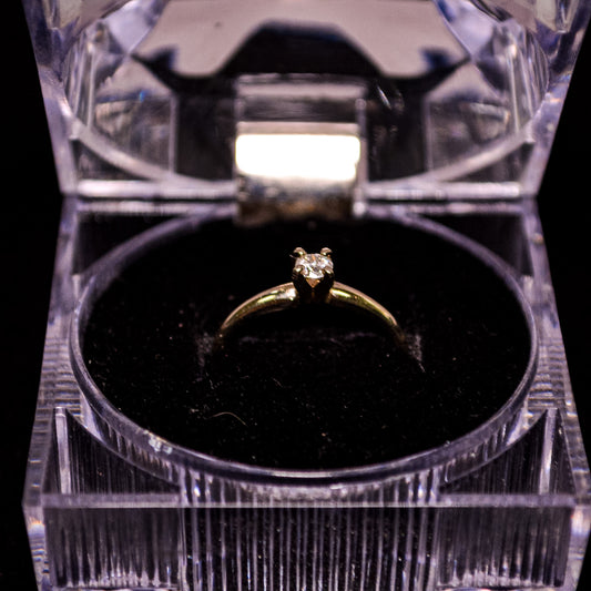Natural Diamond Solitaire Gold Engagement Ring – 0.15 CT – Size 5.5 | A84