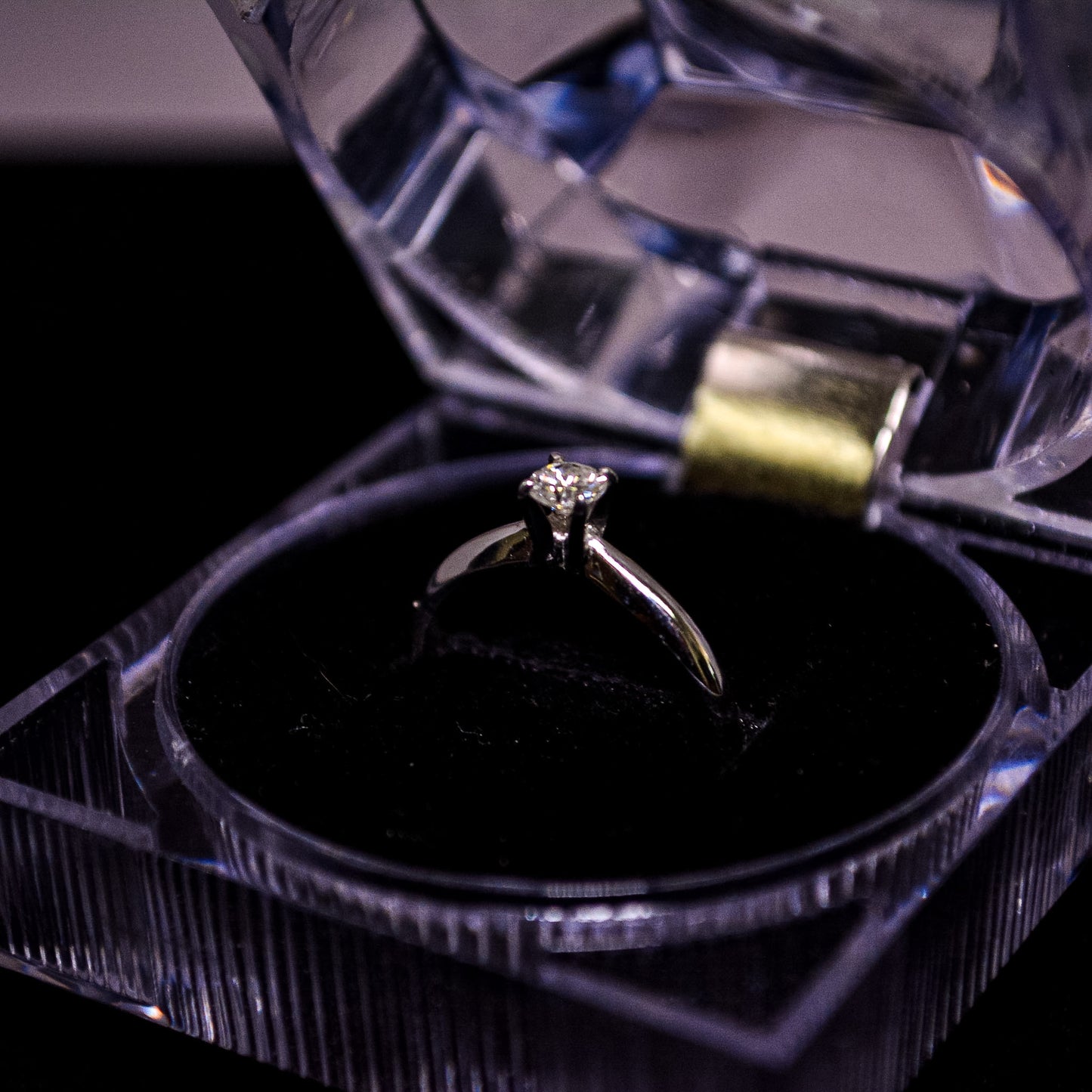 Natural Diamond Solitaire Gold Ring – Size 6 | AL19