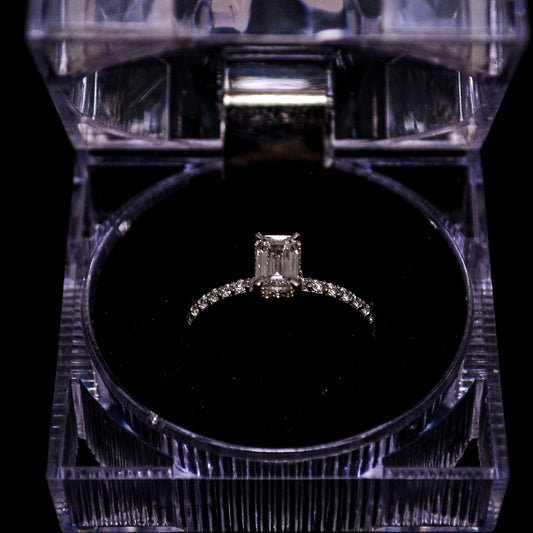 Emerald Cut Lab-Grown Diamond Engagement Ring – 1.23 TCW – H / VVS2 – Size 7.5 | AL11
