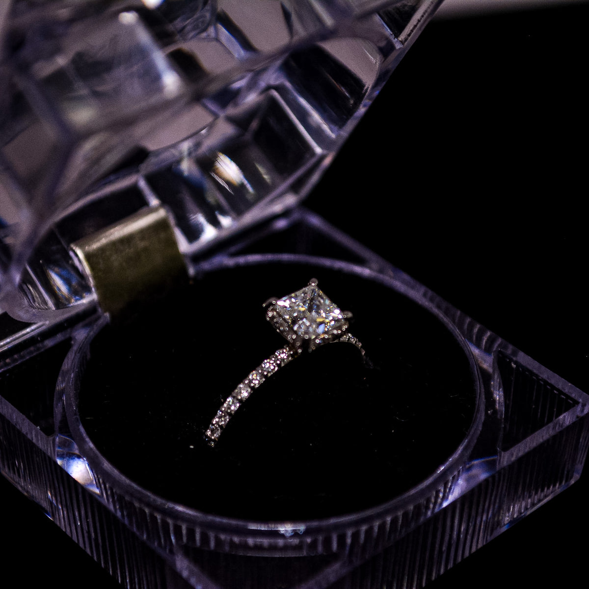 Princess Cut Lab-Grown Diamond Engagement Ring – 1.34 TCW – F / VVS1 – Size 7.5 | AI08