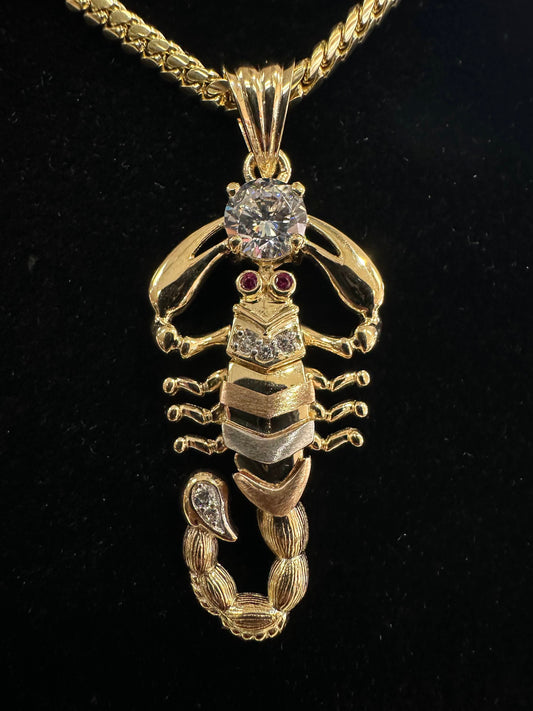 14K Gold “Escorpión Movible” Three-Tone Pendant CZ Stones #D051